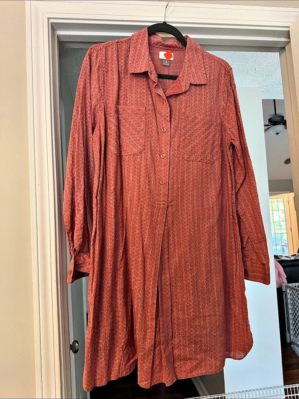 Old Navy Red Long Sleeve Button Down Shirt